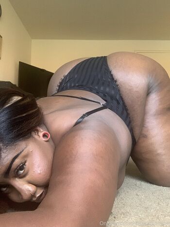 phat_ass_phoebe Leaked Nude OnlyFans (Photo 18)