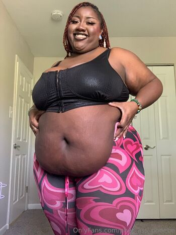 PhatAssPhoebe Leaked Nude OnlyFans (Photo 28)