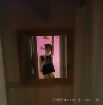 phinemamba Leaked Nude OnlyFans (Photo 20)