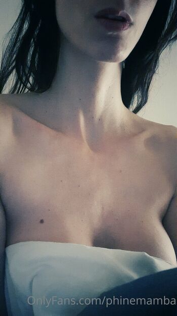 phinemamba Leaked Nude OnlyFans (Photo 24)