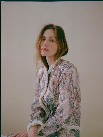 Phoebe Tonkin