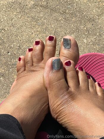 phonefootvixen