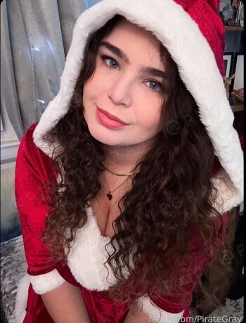 pirategray