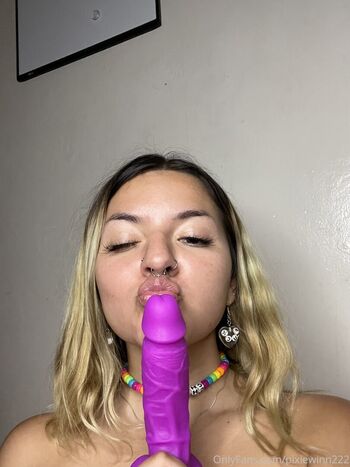 Pixie Winn Leaked Nude OnlyFans (Photo 22)