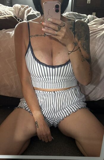 plum_Vicky