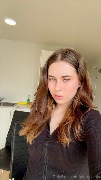 plutocalais Leaked Nude OnlyFans (Photo 11)