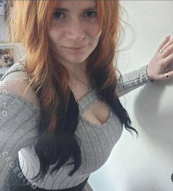 Pünktchen1996 Leaked Nude OnlyFans (Photo 1)