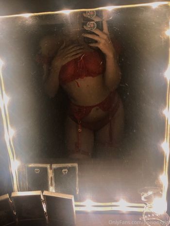 poisonxgirl Leaked Nude OnlyFans (Photo 9)