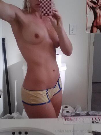 PokeMommy Leaked Nude OnlyFans (Photo 16)