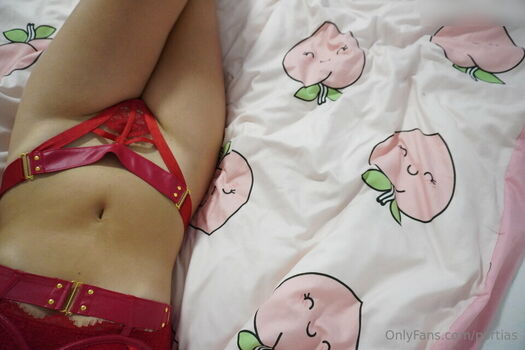 Portias