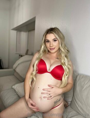 pregnantmayafree Leaked Nude OnlyFans (Photo 4)