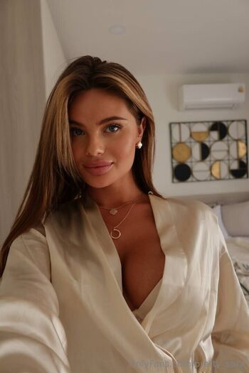 pretty_sara