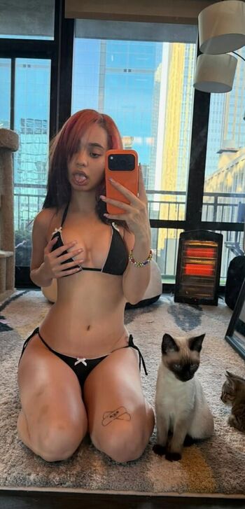 prettyluhhangie Leaked Nude OnlyFans (Photo 3)