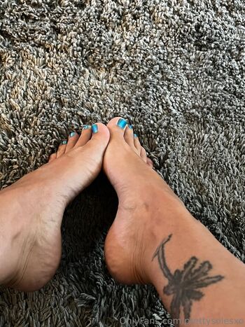 prettysolesxo