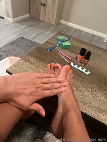 prettysolesxo
