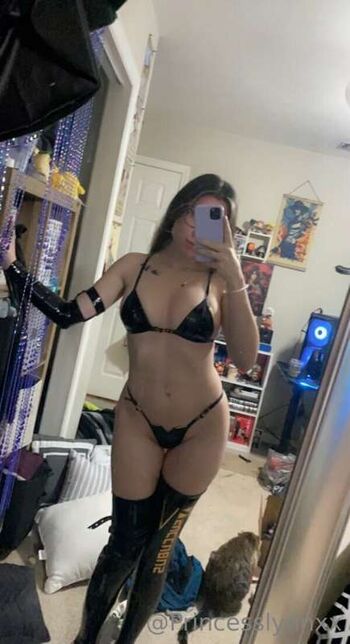 Princesslynnxx Leaked Nude OnlyFans (Photo 18)