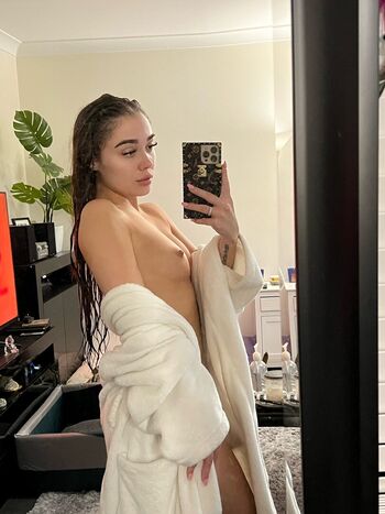 Priscilla Martin Leaked Nude OnlyFans (Photo 4)