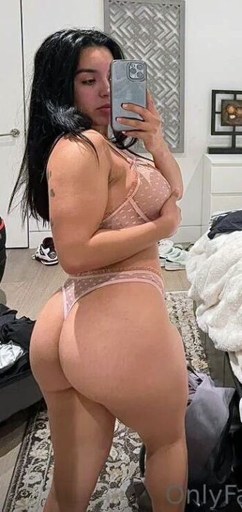 Prisy Montoya Leaked Nude OnlyFans (Photo 1)