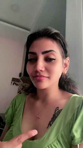 Priya Naidu Leaked Nude OnlyFans (Photo 4)