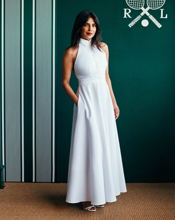 Priyanka Chopra Leaked Nude OnlyFans (Photo 188)