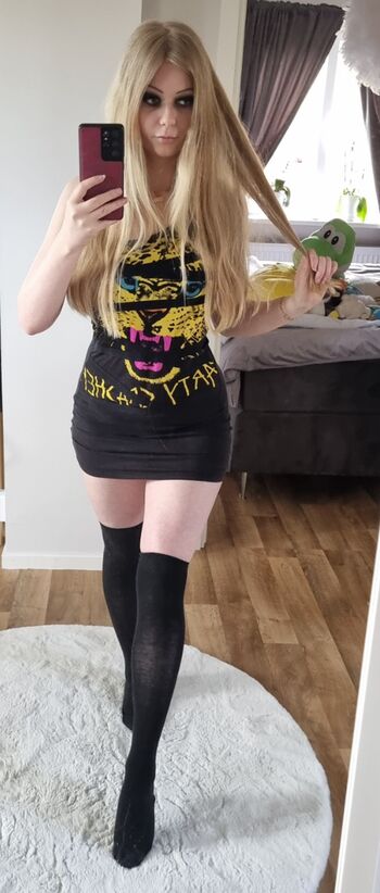 Purrluna Leaked Nude OnlyFans (Photo 3)