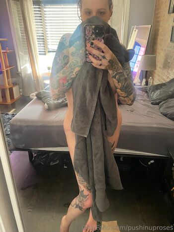 PushingUpRoses Leaked Nude OnlyFans (Photo 249)
