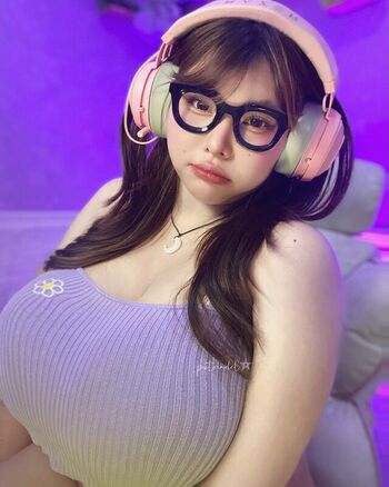 pxtriadel Leaked Nude OnlyFans (Photo 10)