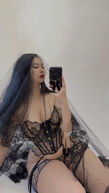 俏妞qiaoniuTT Leaked Nude OnlyFans (Photo 17)