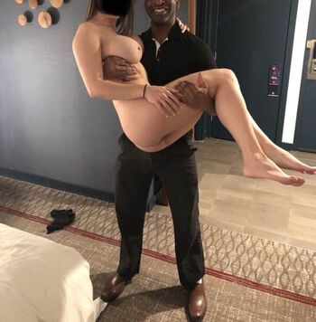 Qosunicorn Leaked Nude OnlyFans (Photo 3)