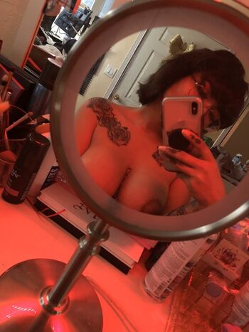 Queen Sandra Leaked Nude OnlyFans (Photo 8)