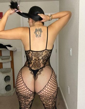 queenbee Leaked Nude OnlyFans (Photo 6)