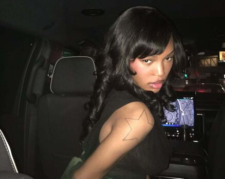 Quenlin Blackwell Leaked Nude OnlyFans (Photo 50)