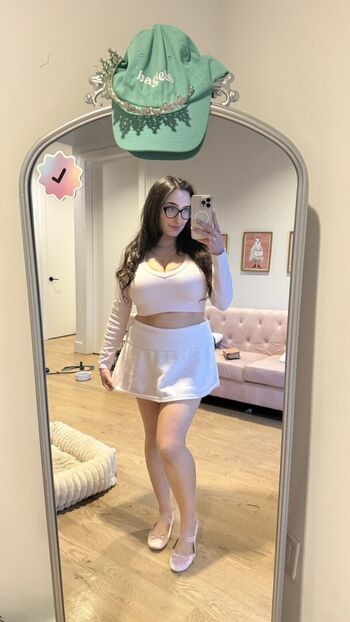 qveenjulia