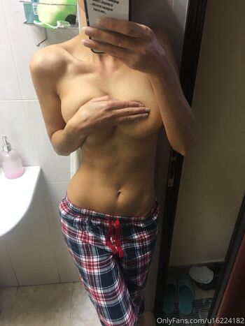 radost Leaked Nude OnlyFans (Photo 11)