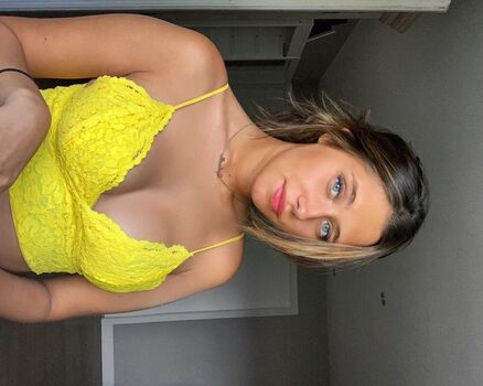 Raphaella Deuringer Leaked Nude OnlyFans (Photo 18)