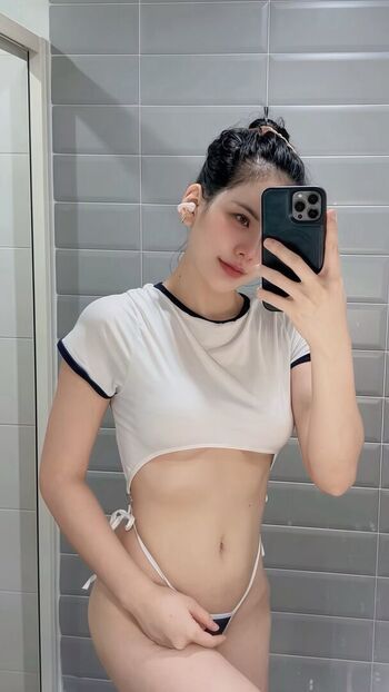 rasa07220 Leaked Nude OnlyFans (Photo 8)