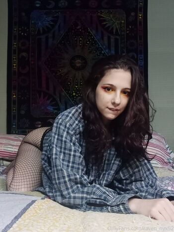 raven_nyx52