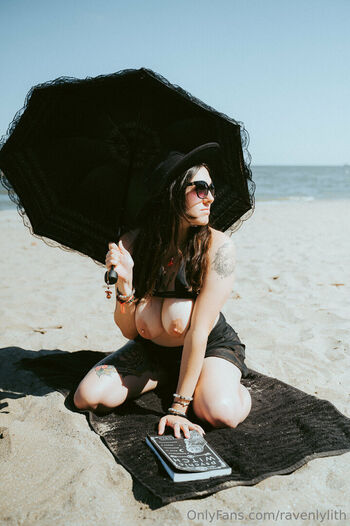 ravenlylith Leaked Nude OnlyFans (Photo 22)