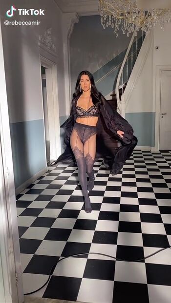 Rebecca Mir Leaked Nude OnlyFans (Photo 111)