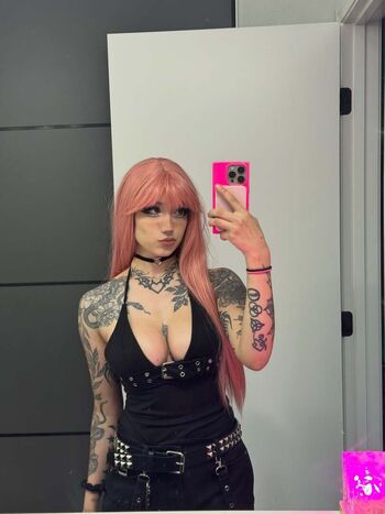Redroomromance Leaked Nude OnlyFans (Photo 2)