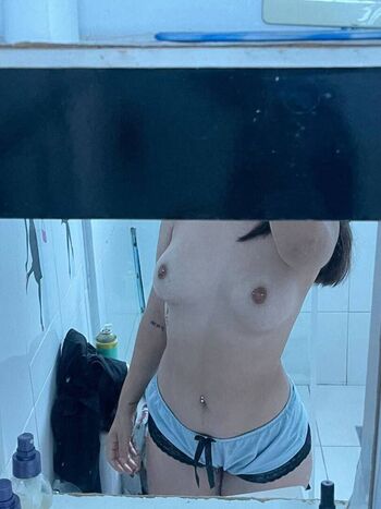 Regina Schneider Leaked Nude OnlyFans (Photo 10)