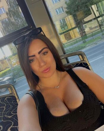 Renata Corvino Leaked Nude OnlyFans (Photo 2)