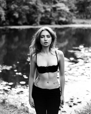 Renata Valliulina Leaked Nude OnlyFans (Photo 11)