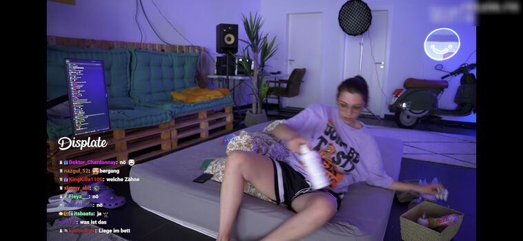 Reved Leaked Nude OnlyFans (Photo 131)