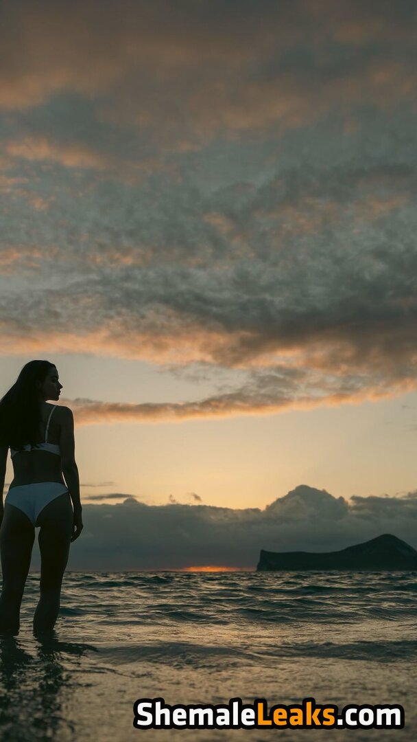 Rhiannon Fish / rhiannonmfish Leaked Nude OnlyFans (Photo 2