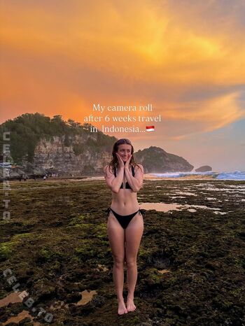 rhiannonhikes Leaked Nude OnlyFans (Photo 1)