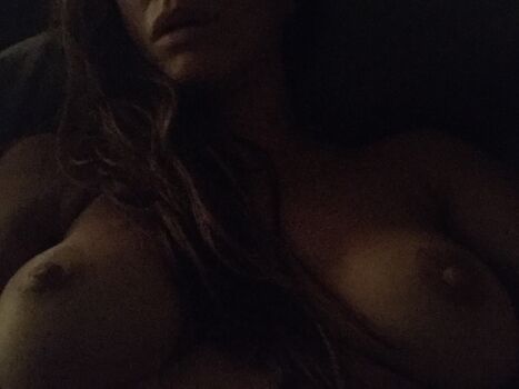 Rhona Mitra Leaked Nude OnlyFans (Photo 2)