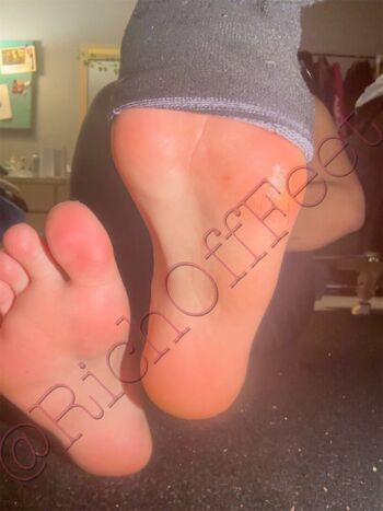 RichOFFfeet Leaked Nude OnlyFans (Photo 8)