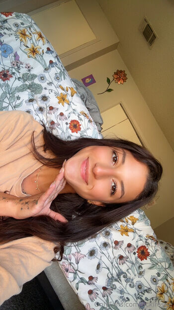 rickirosee Leaked Nude OnlyFans (Photo 3)