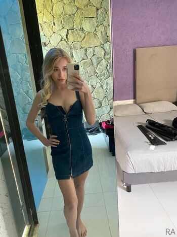 rileyannemodel